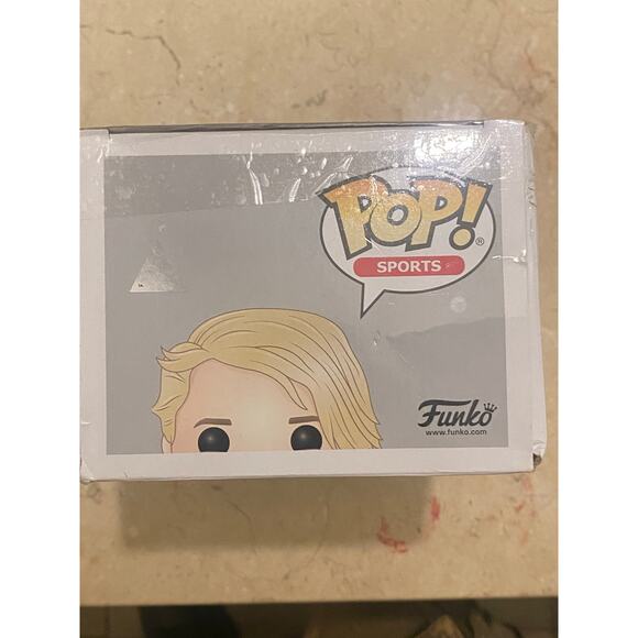 Funko POP! Sports: Birdhouse #01 Tony Hawk Vinyl Figure - Damaged Box - Picture 3 of 6